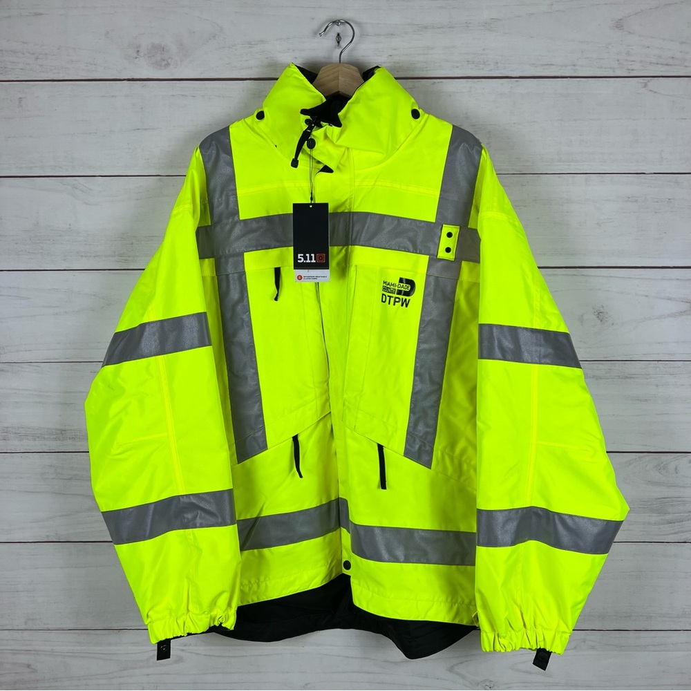 NWT 5.11 Tactical High Visibility 3 in 1 Jacket Large